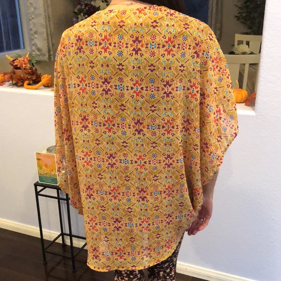 Xhilaration Yellow Multicolor Long Tunic Batsleeve Semi-Sheer Kimono Top XS - Picture 3 of 8